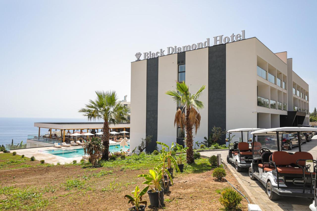 Black Diamond Hotel Дермі Екстер'єр фото