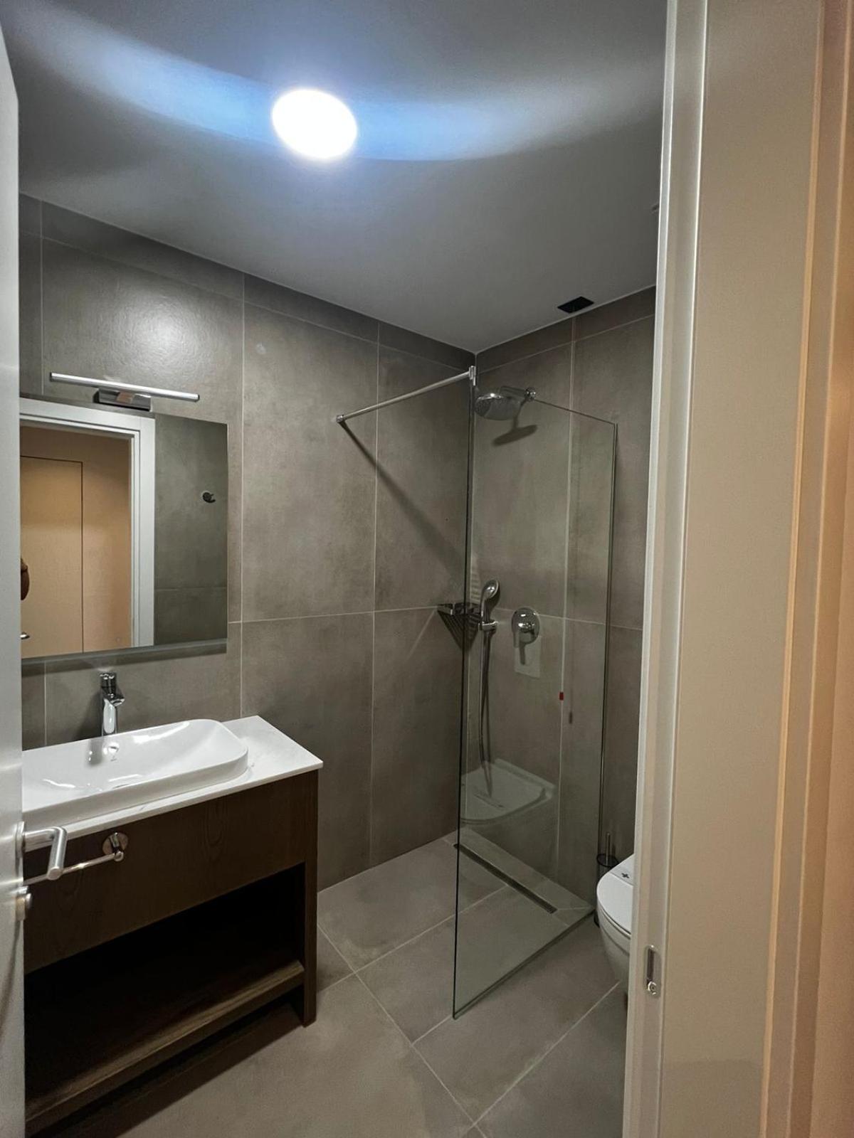 Black Diamond Hotel Дермі Екстер'єр фото