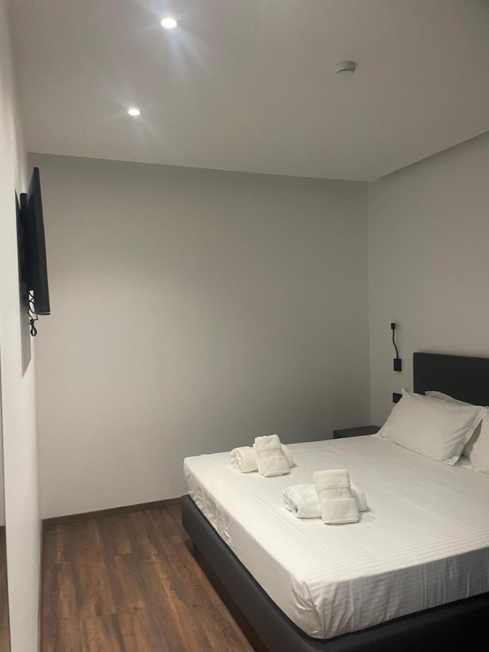 Black Diamond Hotel Дермі Екстер'єр фото
